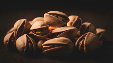 پسته در شب؛ گامی هوشمندانه برای سلامت روده و کنترل قند خون