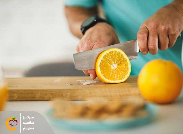 کدام سالمتر است؛ میوه تازه یا آبمیوه
