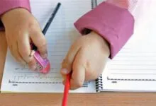 نوشتن مشق جلوی تلویزیون ممنوع