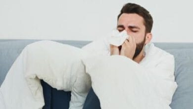 آیا سرماخوردگی خطر ابتلا به کرونا را کاهش می‌دهد؟